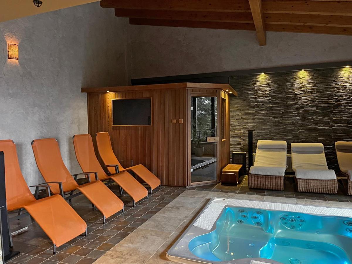 Bazalt Wellness Villa Harghita-Bai Exterior foto